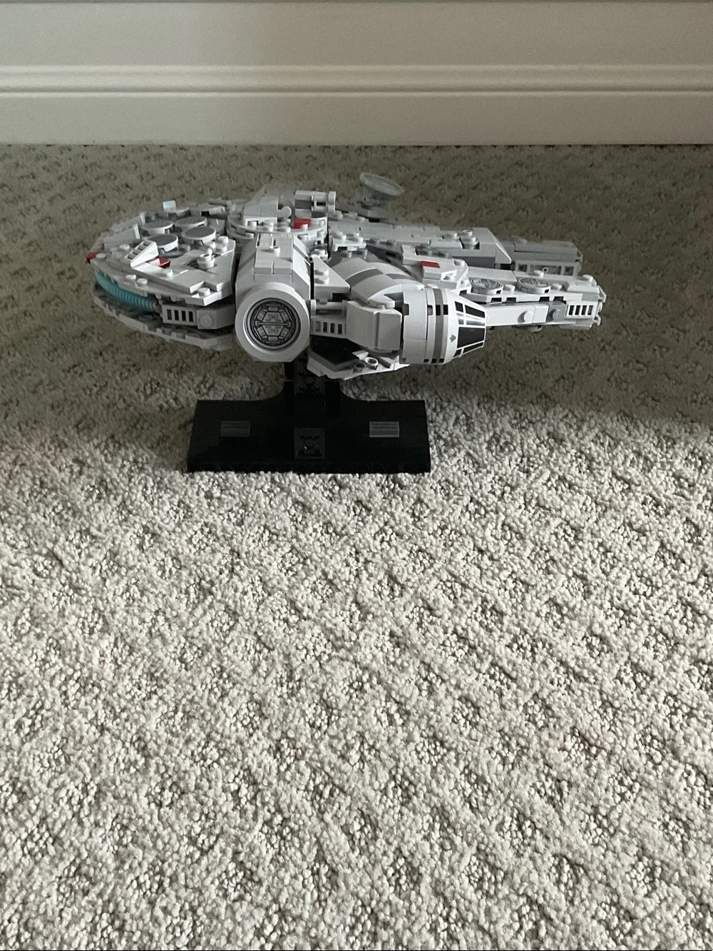 LEGO Star Wars Millennium Falcon Display Model - Gray